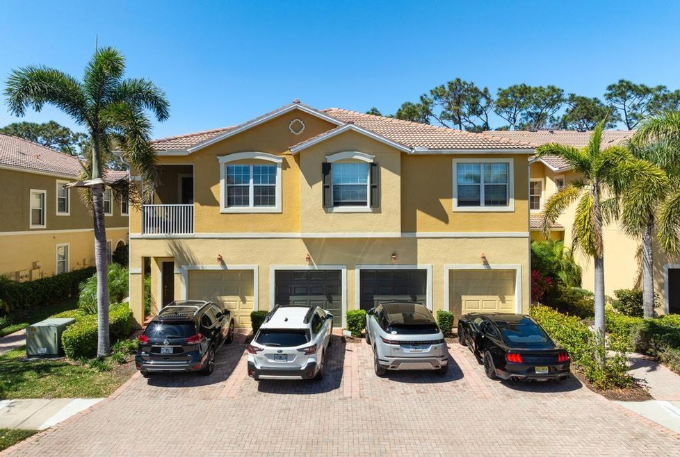 Sold $327,500 • Co-Listing Agent