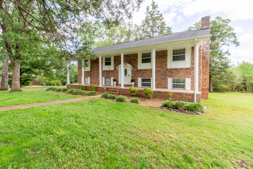 134 Park Dr-3