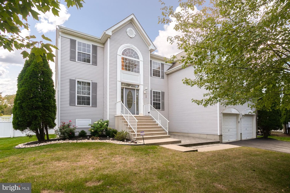 4 Clement Ct, Columbus, NJ 08022 - photo 1