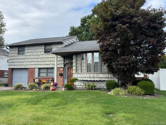 24 Patricia Ln, Syosset, NY 11791 - photo 1