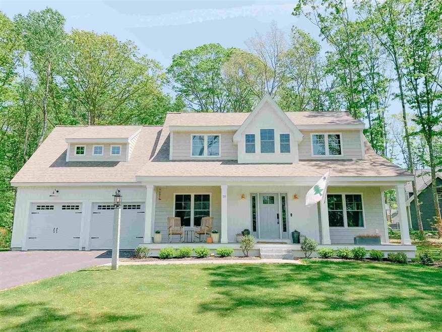 10 Mccloud Dr, Kittery Point, ME 03905 - photo 1