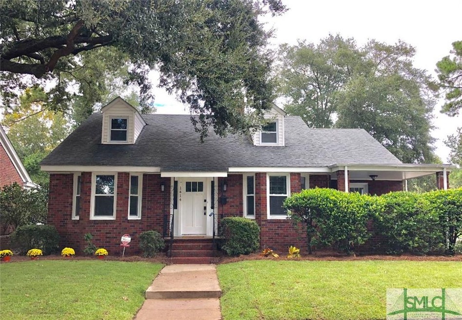 Beautiful All Brick Parkside home on nice corner l