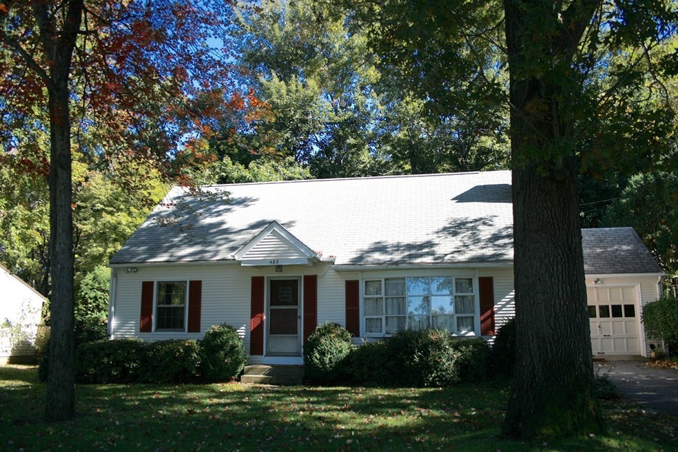 488 Amostown Rd, West Springfield, MA 01089 - photo 1