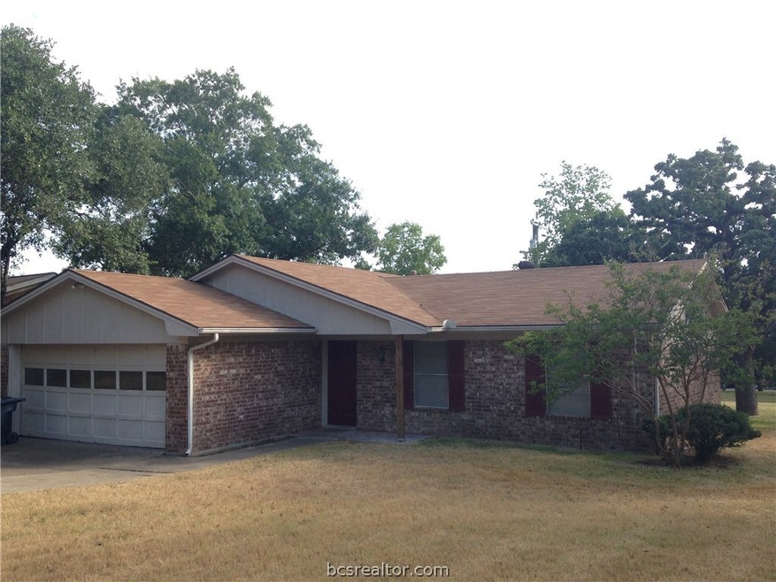 1501 Laura Ln unit CS, College Station, TX 77840 - photo 1