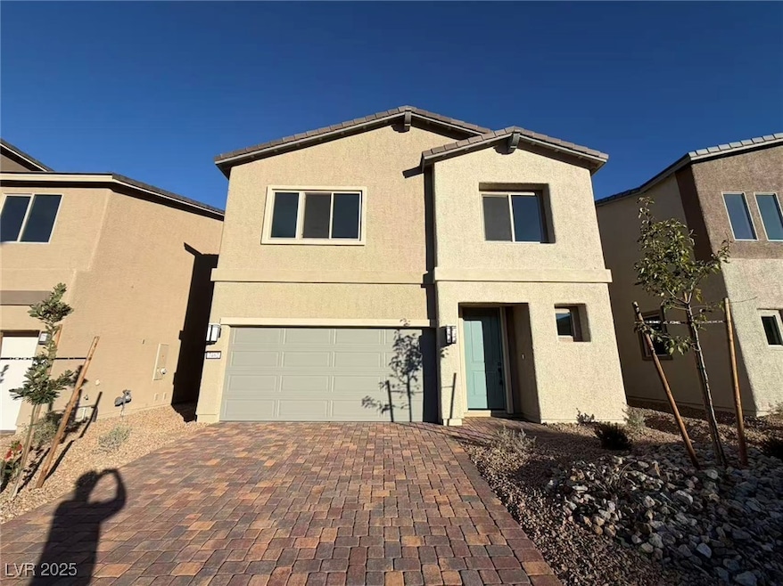 7462 S Pioneer Way, Las Vegas, NV 89113 - photo 1