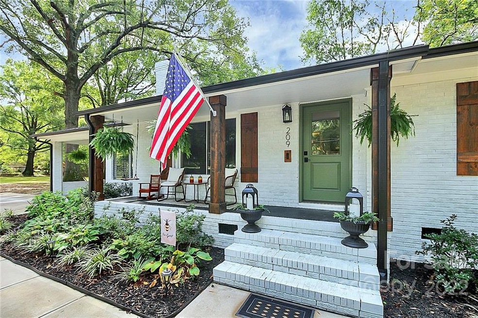 209 W Phifer St, Marshville, NC 28103 - photo 1