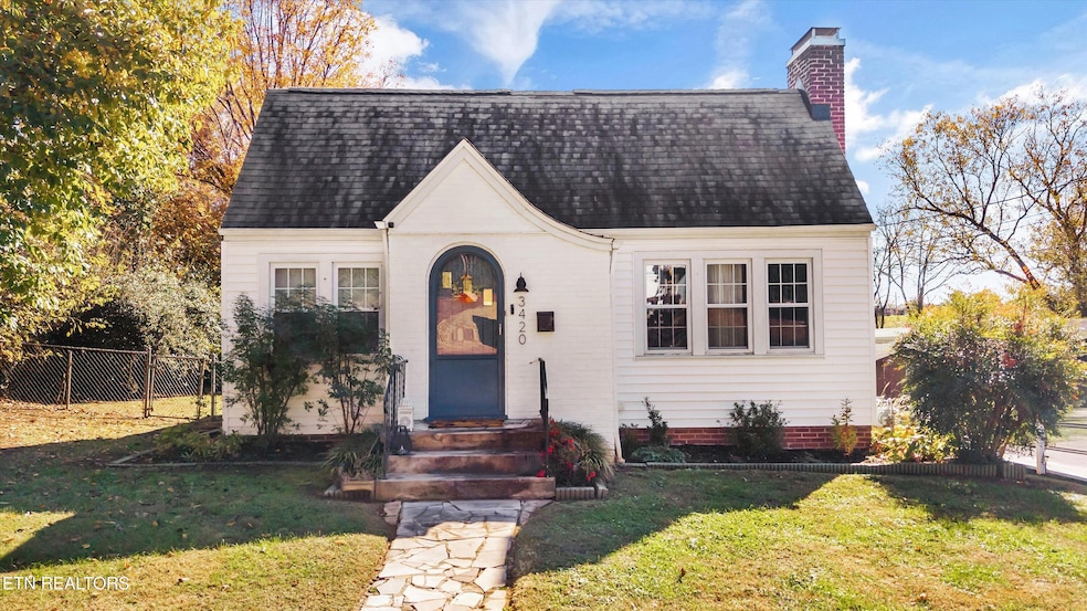 Pending $385,000 • Co-Listing Agent
