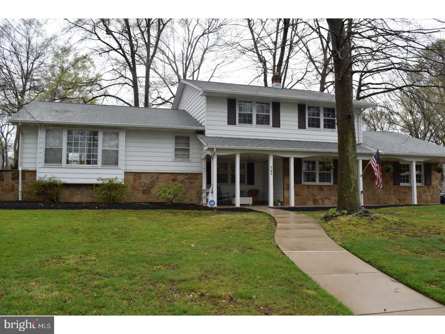 721 Meadowview Dr, Cinnaminson, NJ 08077 - photo 1