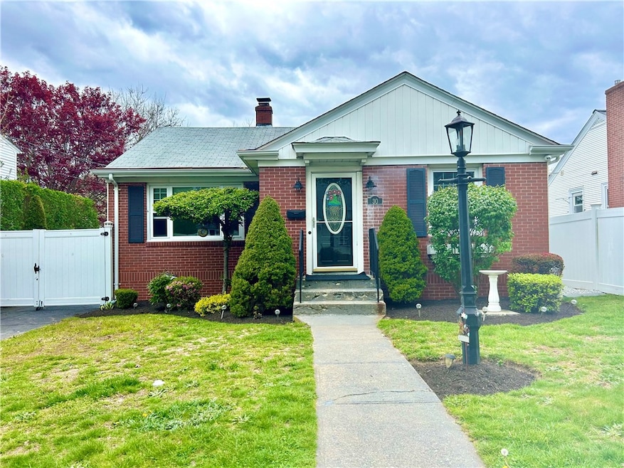 30 Lark Ave, Cranston, RI 02920 - photo 1