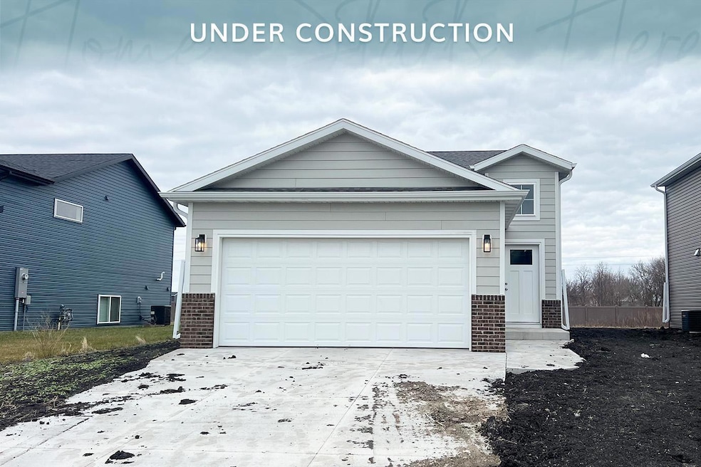 846 1st Ave N, Horace, ND 58047 - photo 1