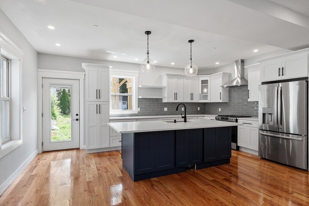 67 Essex St unit 1, Salem, MA 01970 - photo 1