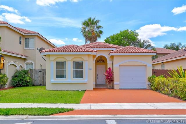 4380 NW 113th Ct, Doral, FL 33178 - photo 1