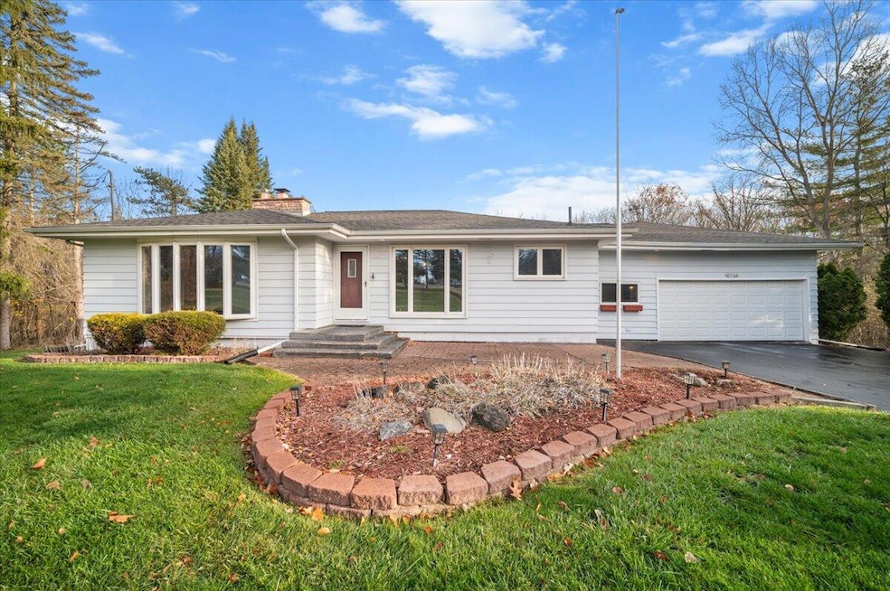 6786 River Rd, Flushing, MI 48433 - photo 1