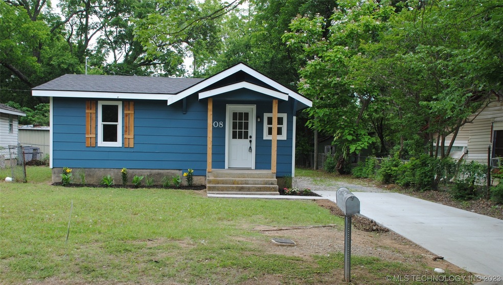 908 7th Ave NE, Ardmore, OK 73401 - photo 1