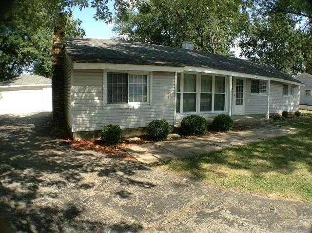 18011 Baker Ave, Country Club Hills, IL 60478 - photo 1