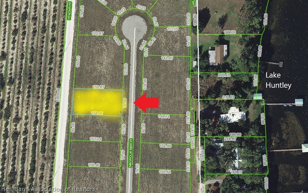 129 Magnolia Manor Ln, Lake Placid, FL 33852 - photo 1