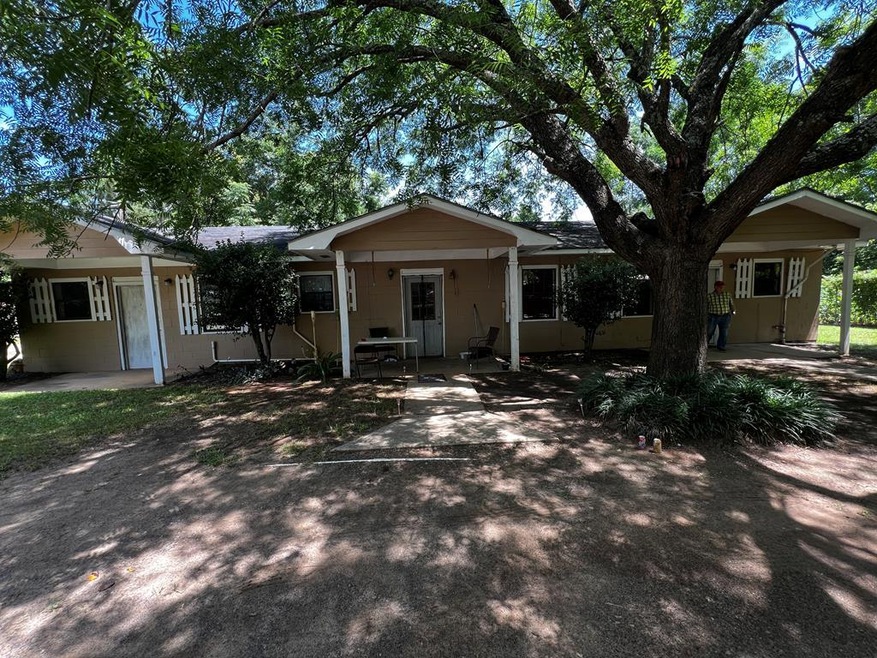 110 Iris Dr, Americus, GA 31719 - photo 1