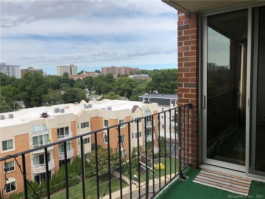 Sutton Terrace Apartments unit 7G, Stamford, CT 06902 - photo 1