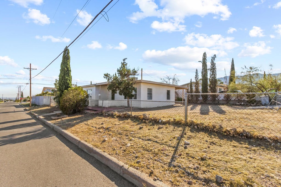 4231 N Stevens St, El Paso, TX 79930 - photo 1