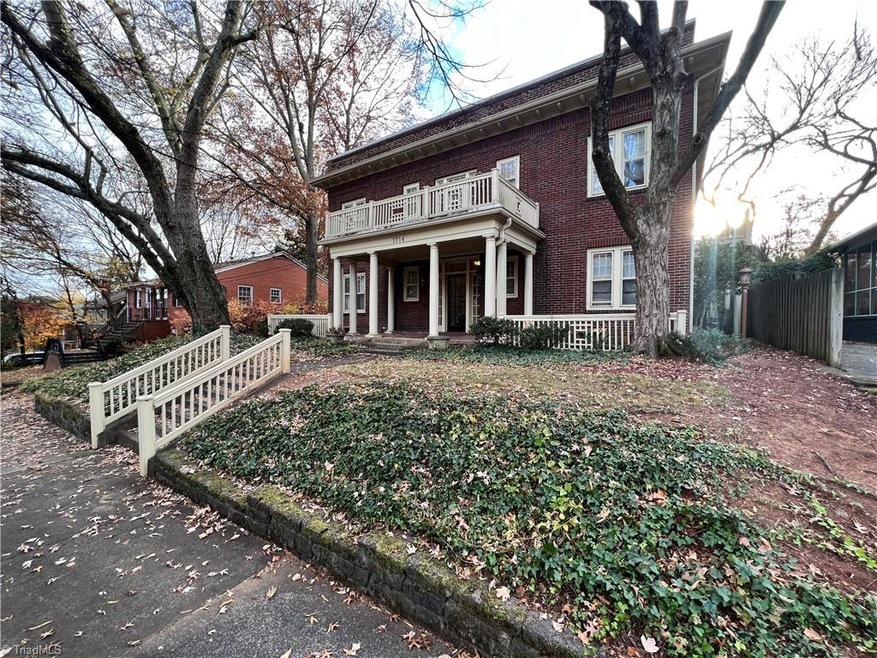 1714 Lynwood Ave unit 4, Winston Salem, NC 27104 - photo 1