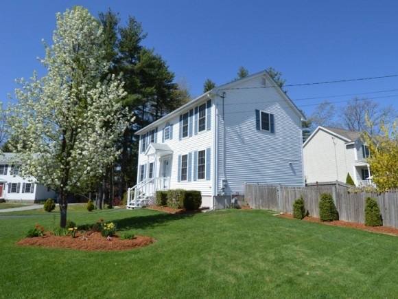 7 Wildwood Ct, Manchester, NH 03103 - photo 1