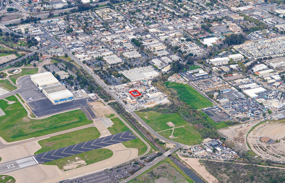 5960 Matthews St, Goleta, CA 93117 - photo 1