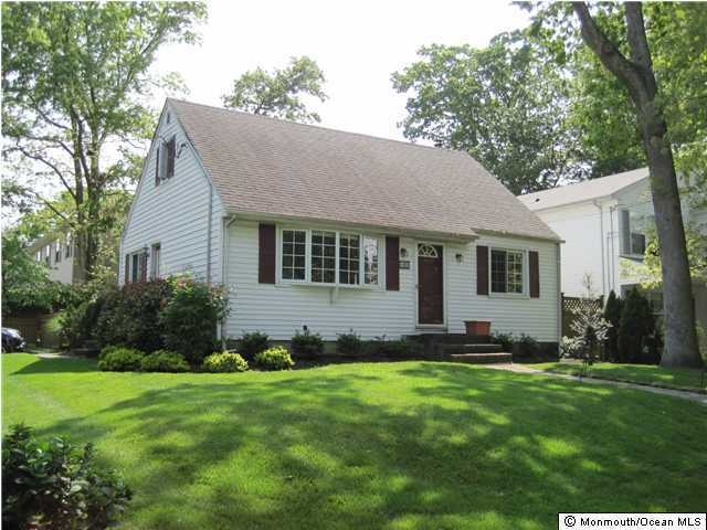 400 Westwood Place, Neptune, NJ 07753 - photo 1