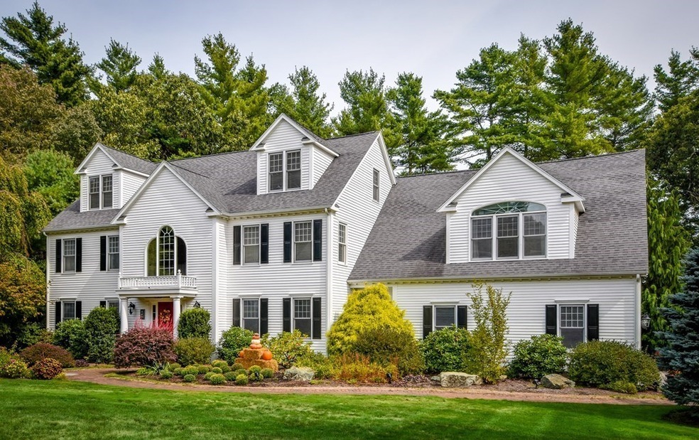 1 Overfield Dr, Medfield, MA 02052 - photo 1