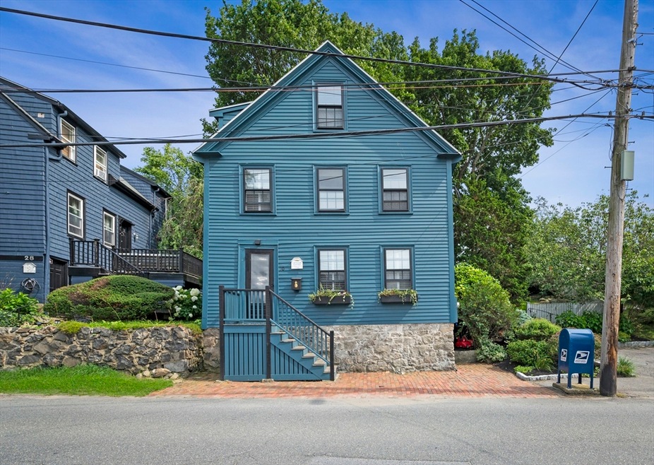 30 Elm St, Marblehead, MA 01945 - photo 1
