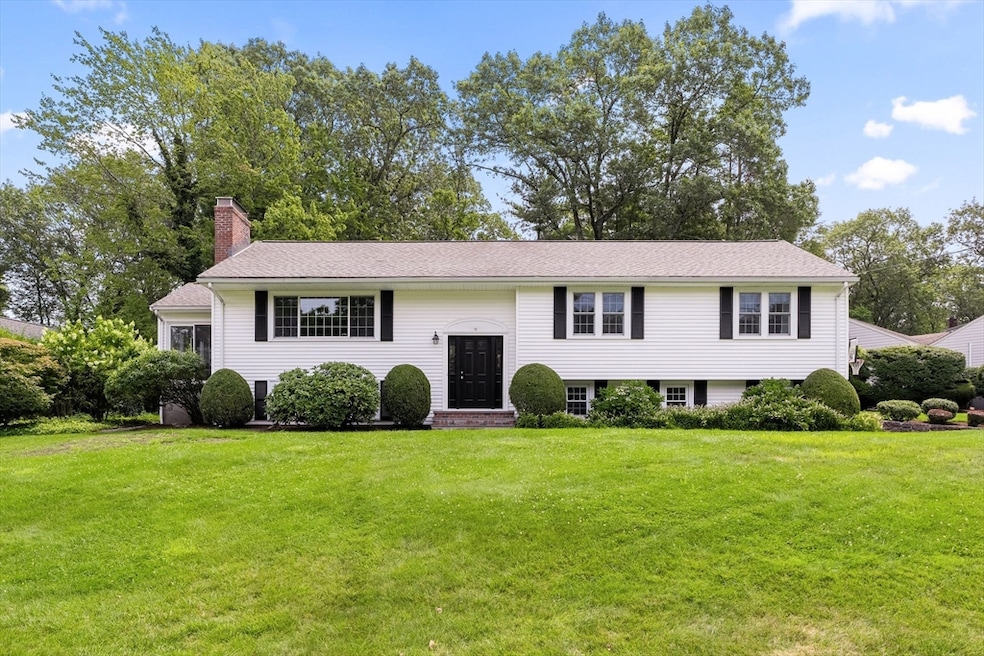 Sold $1,725,000 • Co-Listing Agent