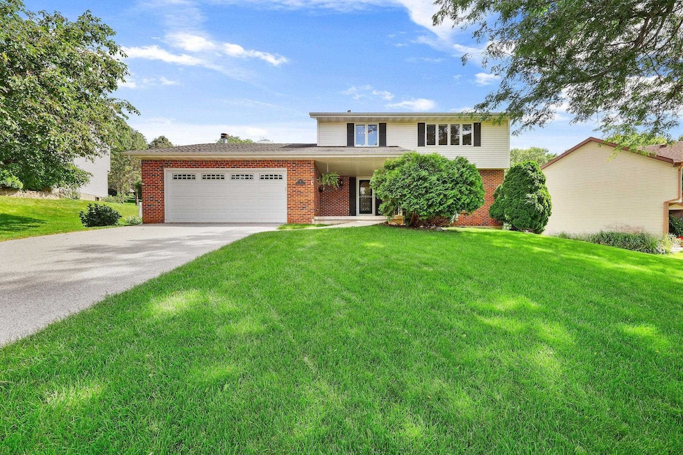 For Sale $499,000 • Co-Listing Agent