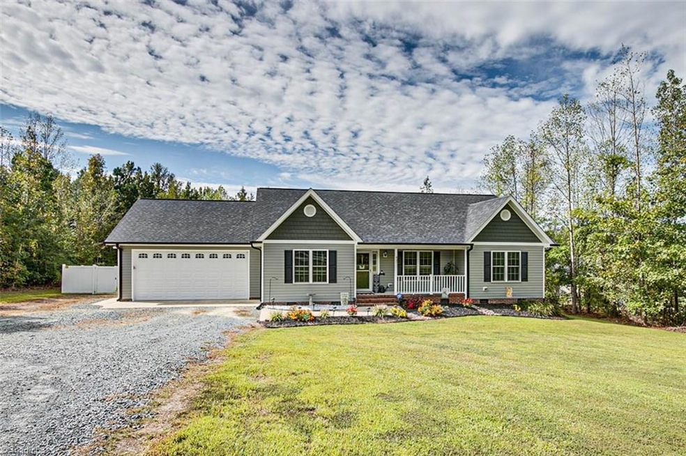 427 Dawson Miller Rd, Asheboro, NC 27205 - photo 1