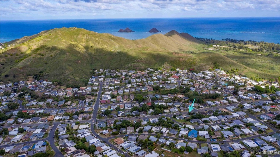 Keolu Hills is just minuites from world famous maj