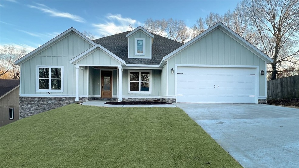 6 Harling Ln, Bella Vista, AR 72715 - photo 1