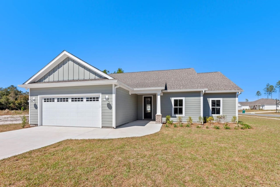 61 Avondale Dr, Crawfordville, FL 32327 - photo 1