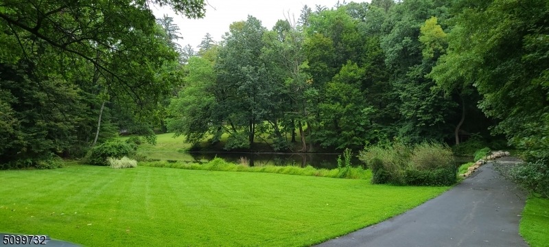 61 Overleigh Rd, Bernardsville, NJ 07924 - photo 1