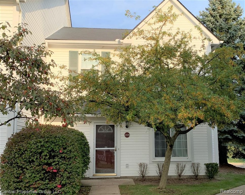 3 Bedroom 2.5 Bathroom End Unit