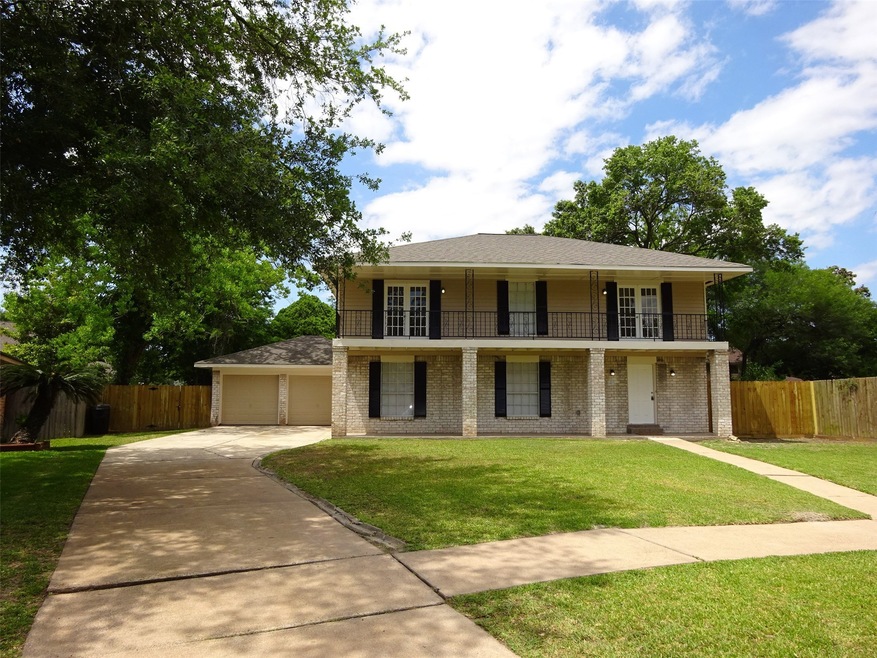 5206 Long Creek Ln, Houston, TX 77088 - photo 1