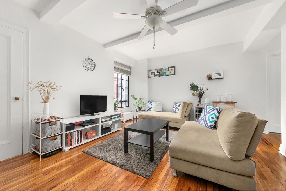 The Manor unit 311, New York, NY 10017 - photo 1