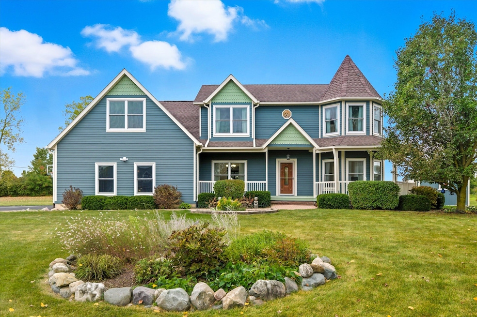 3679 Tamerry Ct, Saline, MI 48176 - photo 1