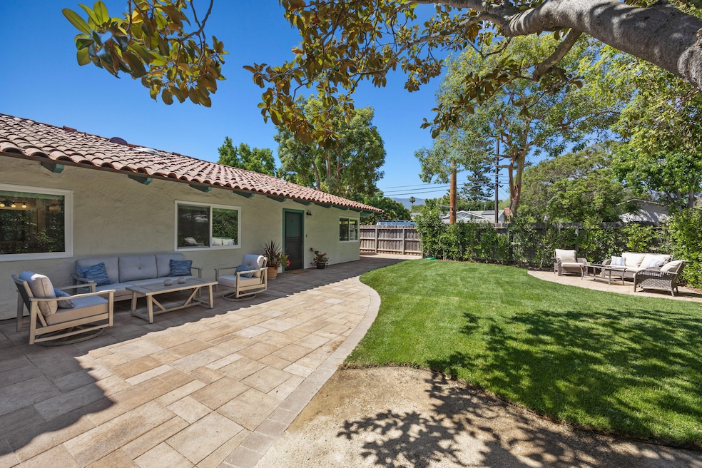 Sold $996,250 • Co-Listing Agent