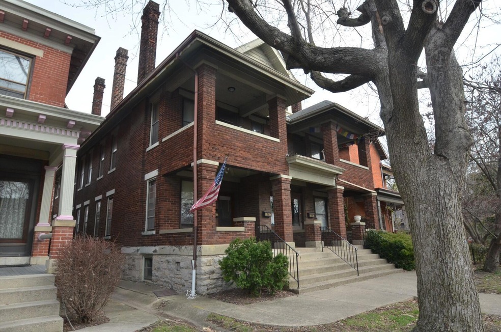 316 Buttles Ave unit 318, Columbus, OH 43215 - photo 1