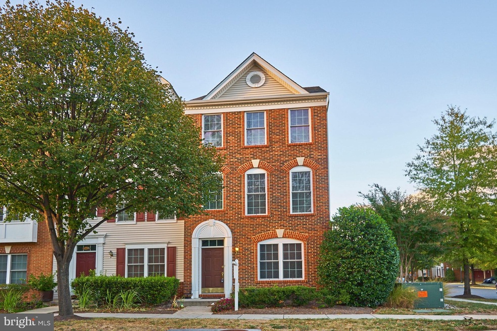 42773 Atchison Terrace, Chantilly, VA 20152 - photo 1