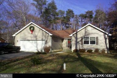 45480 Woodlawn Dr, California, MD 20619 - photo 1