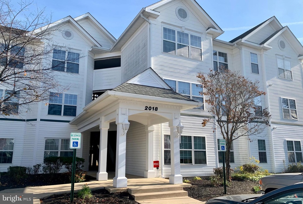 2018 Windsong Dr unit 3D, Hagerstown, MD 21740 - photo 1