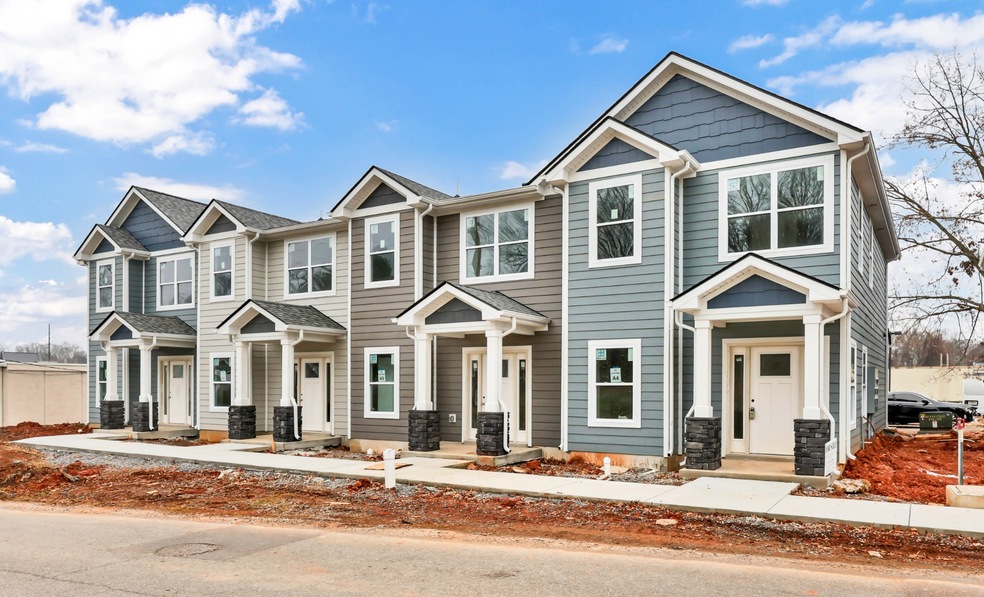 180 Clay Ridge Dr unit A1, Clarksville, TN 37040 - photo 1