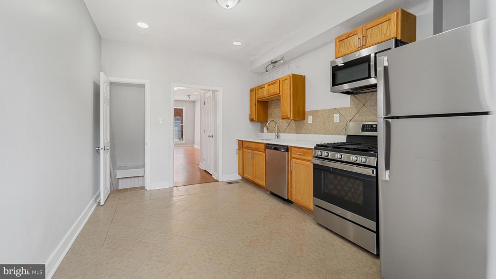 708 N Belnord Ave, Baltimore, MD 21205 - photo 1