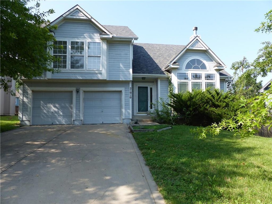 21910 W 51st Place, Shawnee, KS 66226 - photo 1