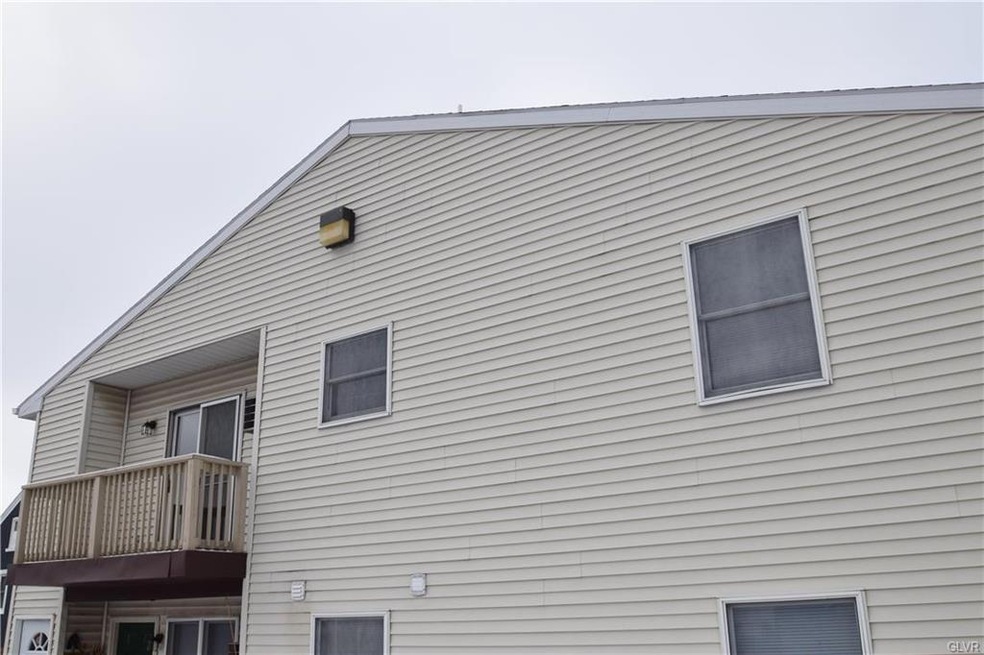 532 Broad St unit 5, Emmaus, PA 18049 - photo 1