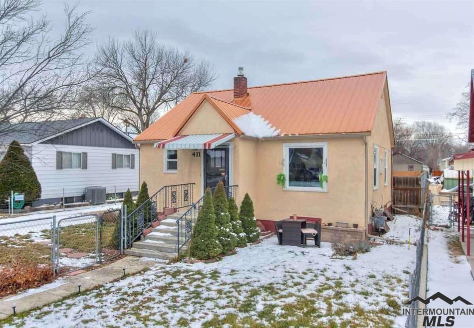 411 S Chestnut St, Nampa, ID 83686 - photo 1